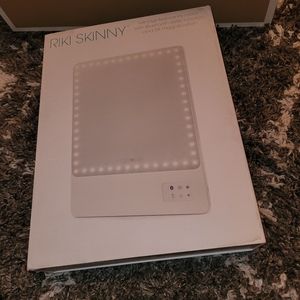 Riki Skinny  brand new